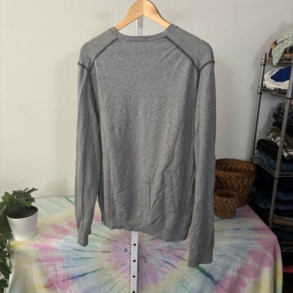 Banana Republic Gray V-Neck Sweater mens XL bamboo & Lycra Classic sustainable - Picture 6 of 6